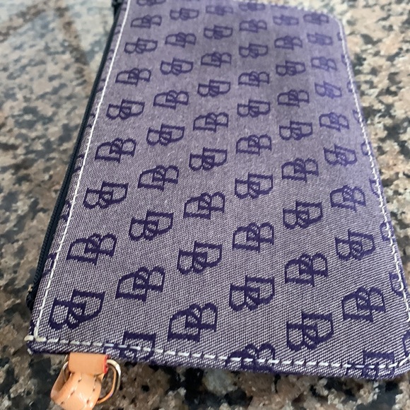 Dooney & Bourke Wristlet with ID Card - Picture 6 of 10